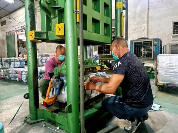 Standard-Baling-and-Packaging