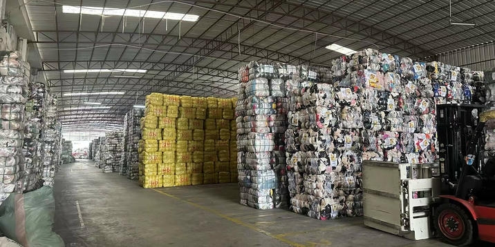 used clothing bale warehouse large stock wholesale